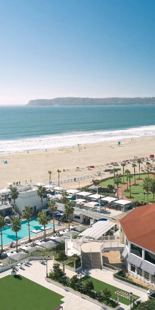 Driving in Coronado, CA, US