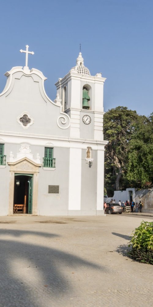 Driving in Benguela, AO