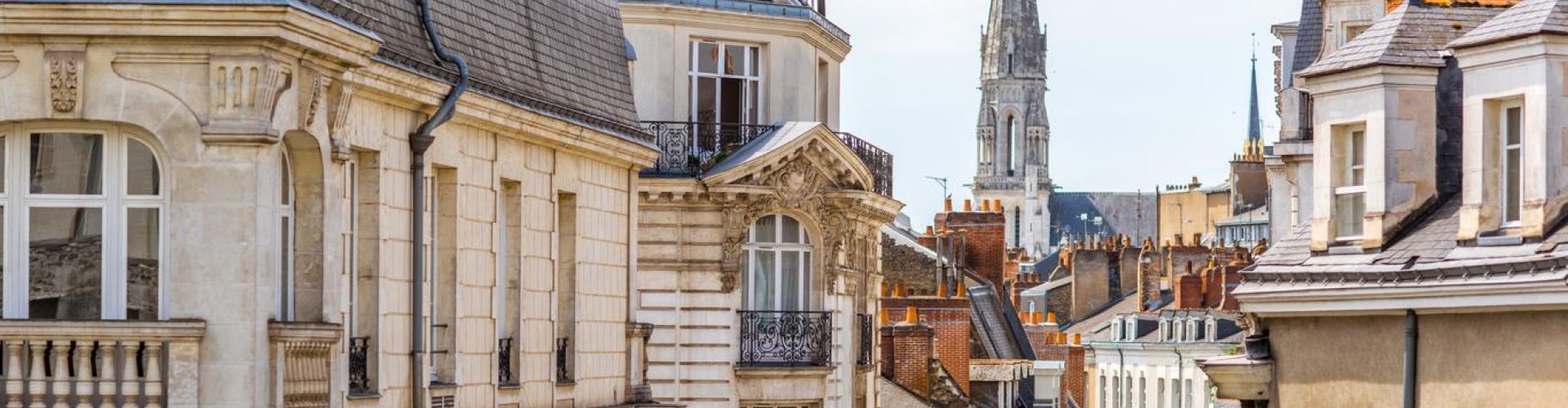 Nantes night skyline