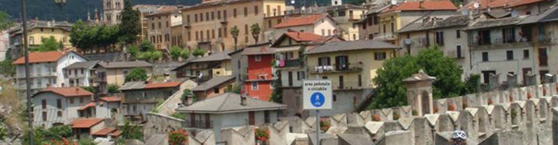 Bernezzo night skyline