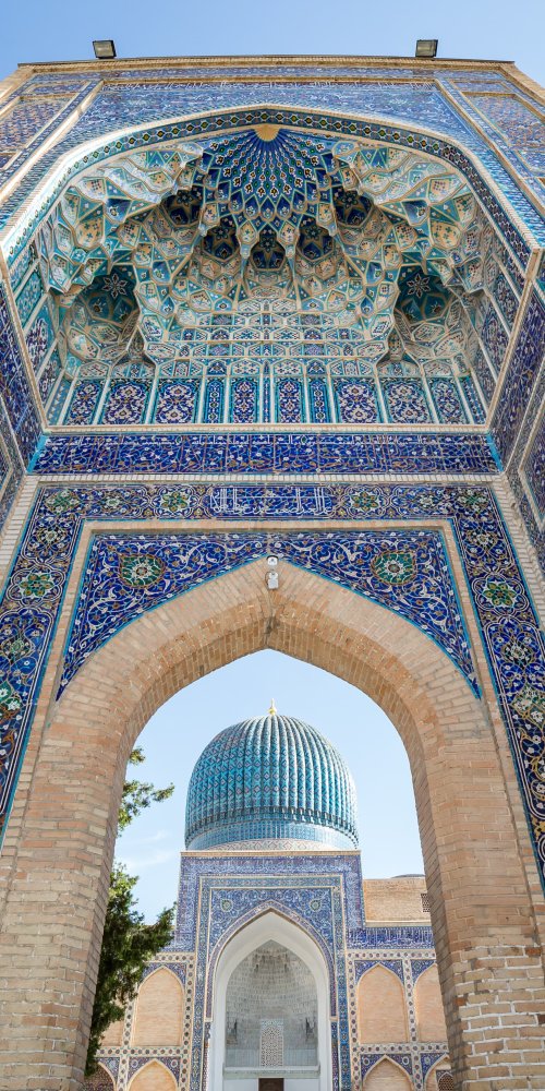 Driving in Samarkand, UZ